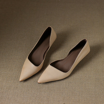 Sylvia | Timeless Style Kitten Heel