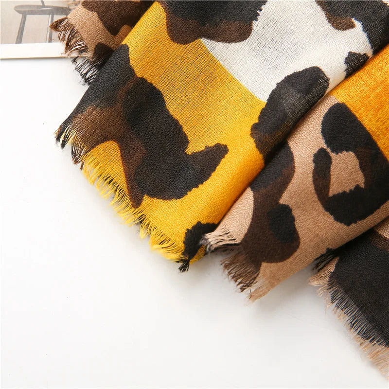 "Queen of the Savannah" Scarf