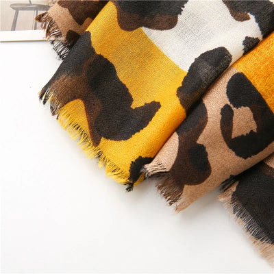 "Queen of the Savannah" Scarf