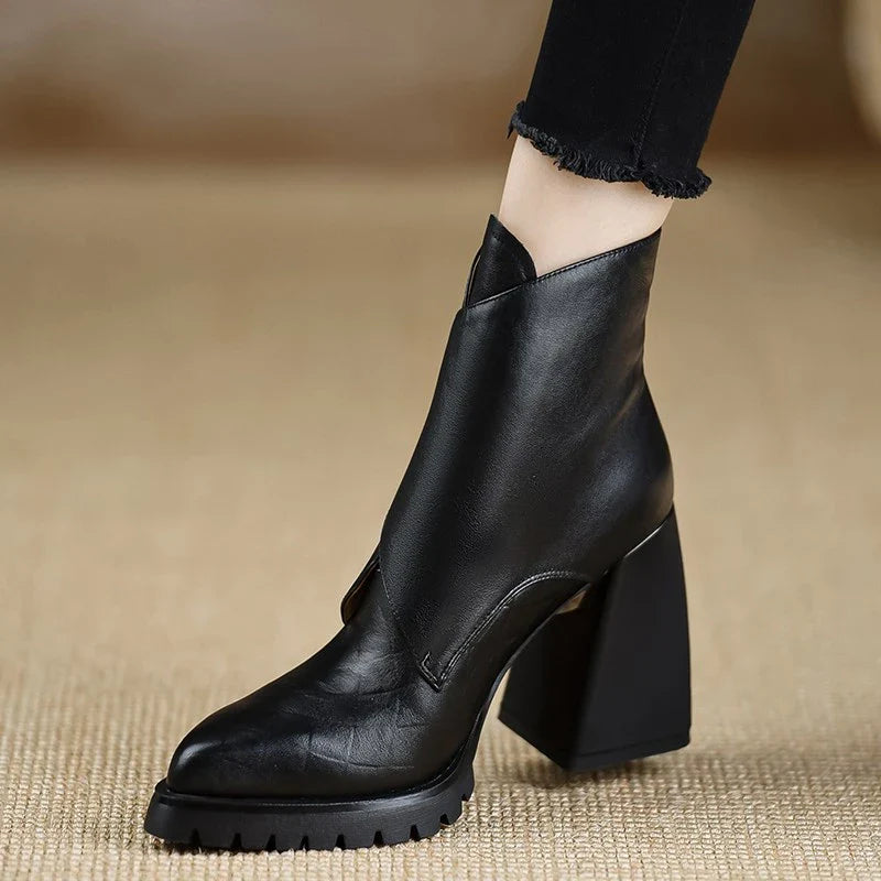 "Rossana" Heel Boot