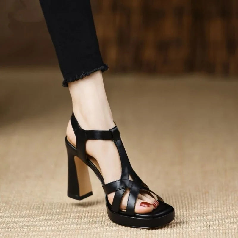 Sarah - Comfortable Classic High Heel