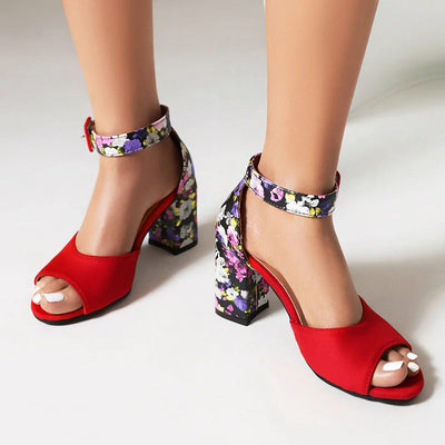 Fioretta - Square Heel Sandals