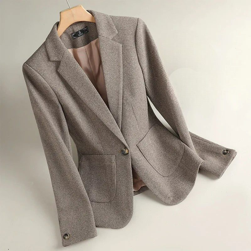 Avery One-Button Blazer