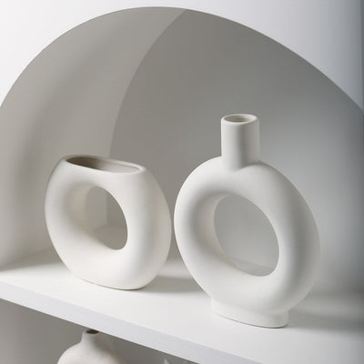 Vinthentic Artisanal Cermic Decorative Vase