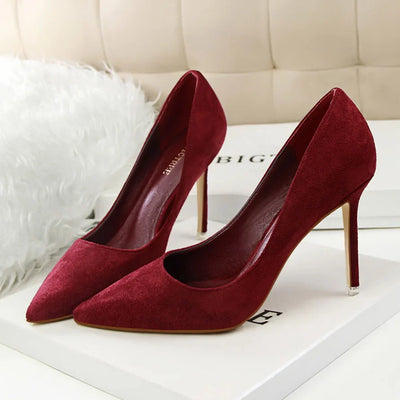 "Velvié" High Heels