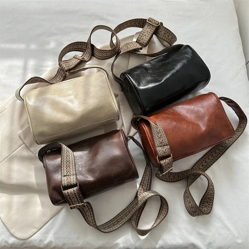 Lyra™ | Vintage Crossbody Bag