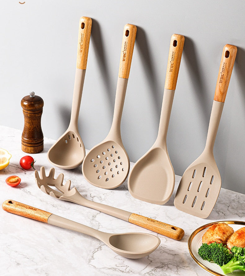 Vinthentic's 6pcs Cooking Utensil Set