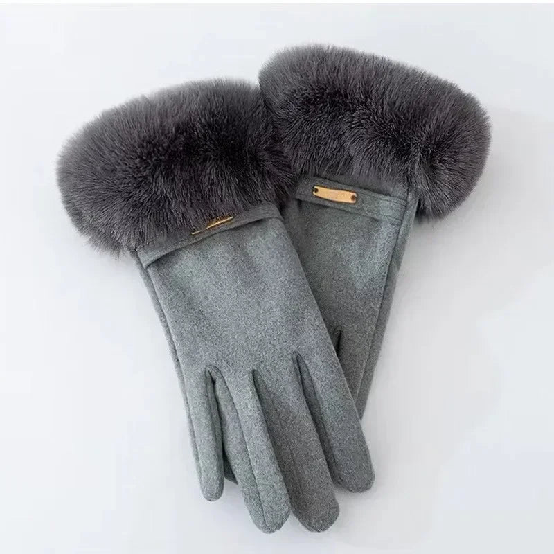 "Esta" Fur Gloves