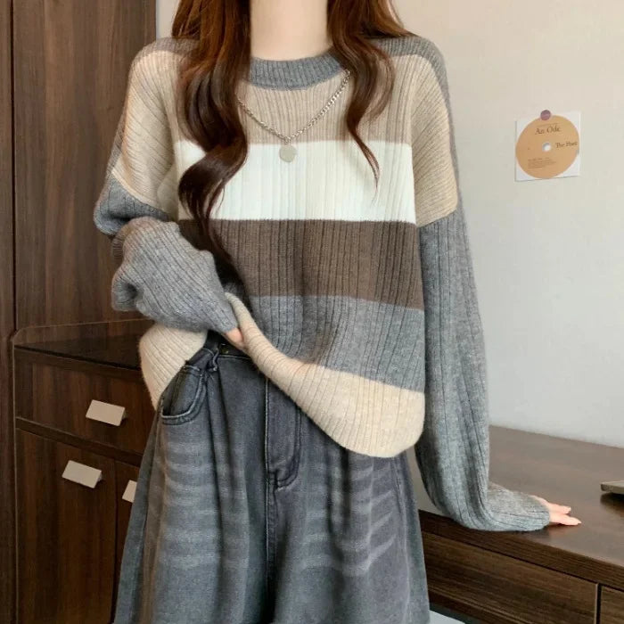 Caroline | Women’s Winter Cashmere Turtleneck