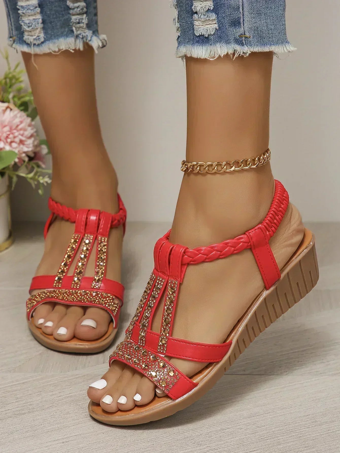 Francesca ~ Fashionable orthopedic sandals