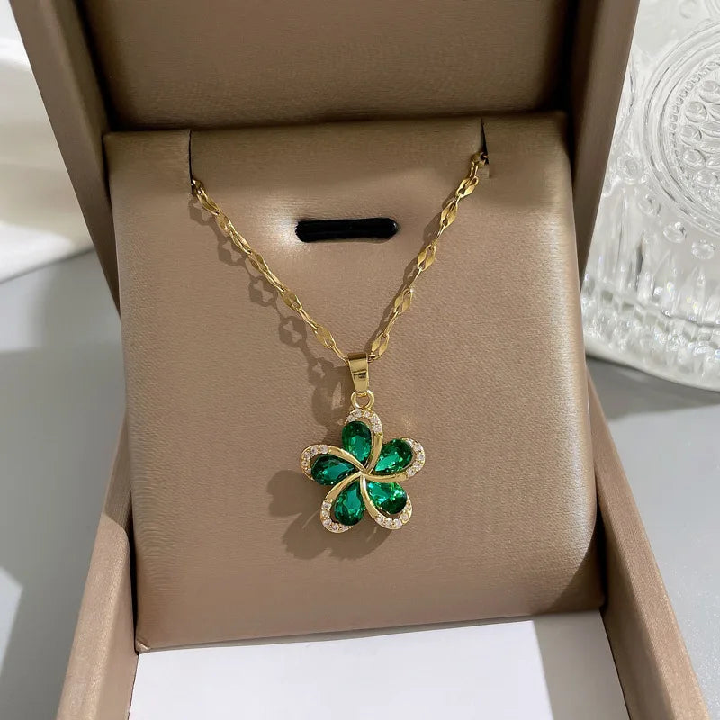 Bellara I  Flower Pendant Necklace