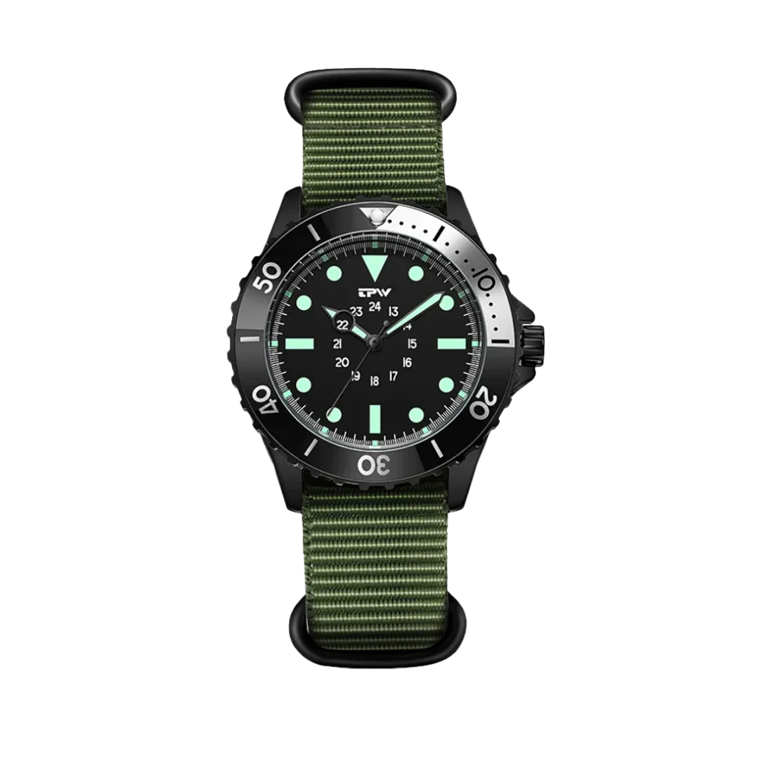 Robert | Classic Diver’s Watch with Luminous Markers