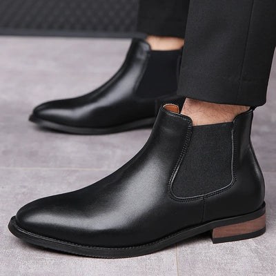 "Valdez" Leather Chelsea Boots
