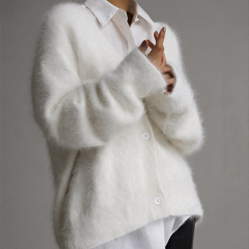 Women’s Plush Oversized Buttoned Cardigan with Fur-Like Texture