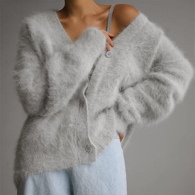Women’s Plush Oversized Buttoned Cardigan with Fur-Like Texture