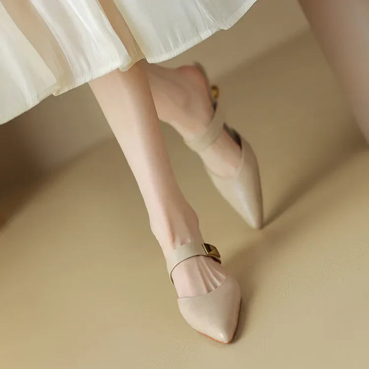 Sophia Kitten Heel Pump