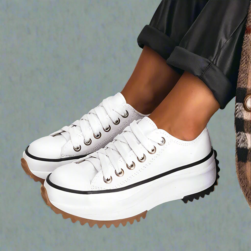 Naomi | Casual Stylish Sneaker