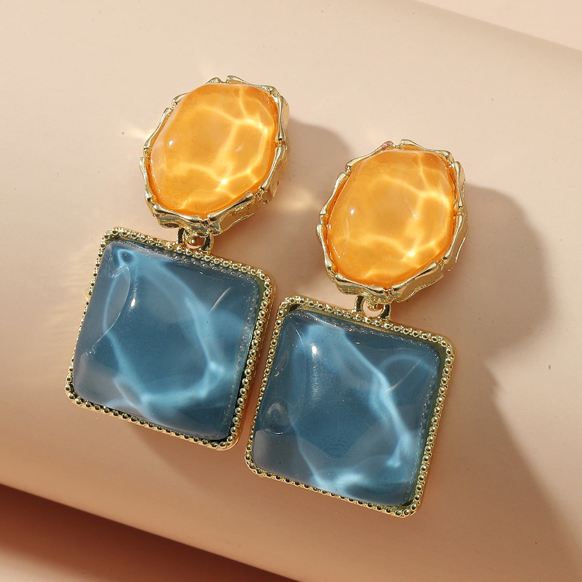 Soren Resin Earrings