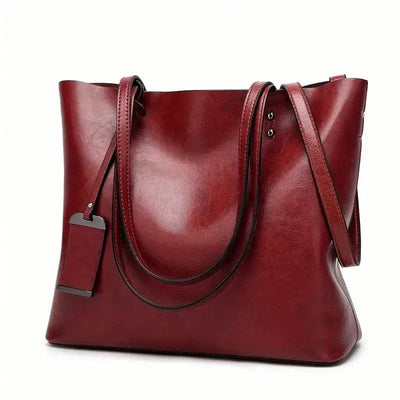 Elegant and versatile leather handbag