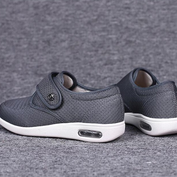 Avencea - Wide Shoes for Diabetics with Swollen Feet