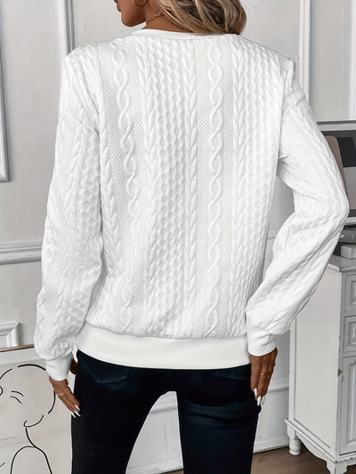 NORTHLINE STUDIO | Elegant Knitted Sweater