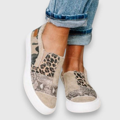 Noemi | Vintage Look Slip-On Sneakers