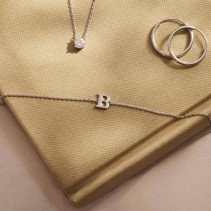 Vita Signa Initial Bracelet | White Gold 14k