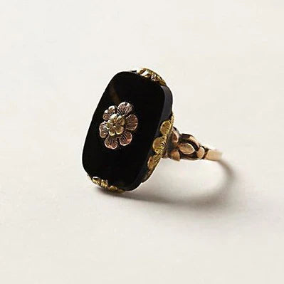 Vintage Black Stone Ring | Gold 18k