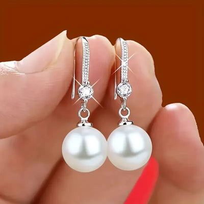 Lustrous Zirconia Pearl Drop Earrings | White Gold 18k