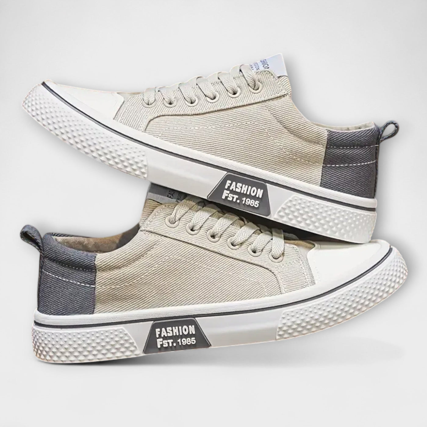 William | Classic Casual Sneakers