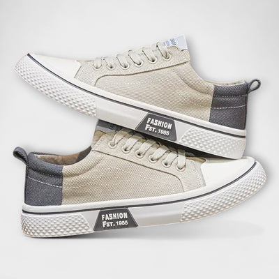 William | Classic Casual Sneakers