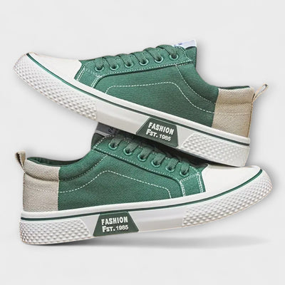 William | Classic Casual Sneakers