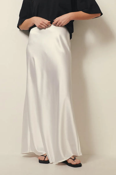 Avencea Satin Skirt with High Waist