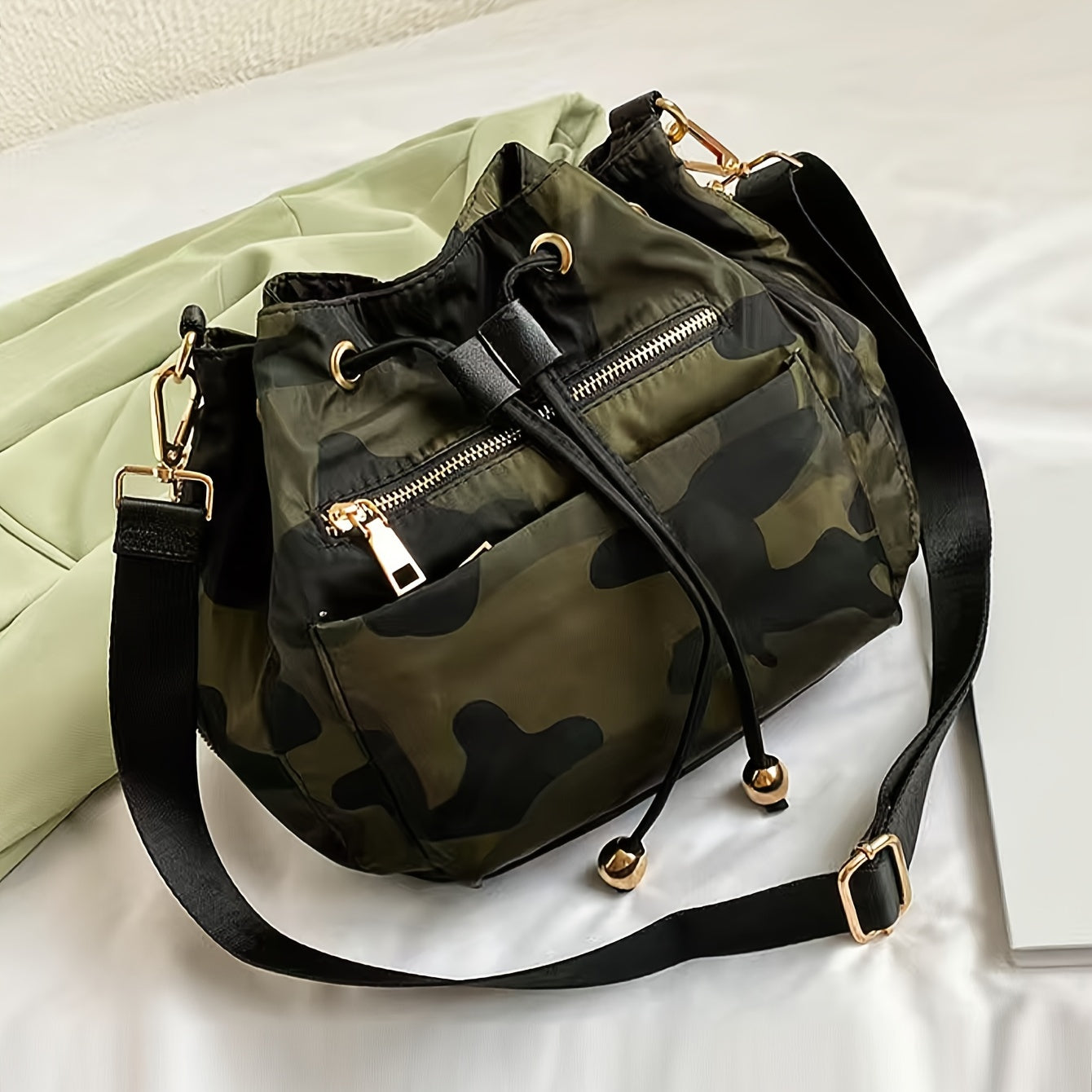 Vanta Camo Bucket Bag