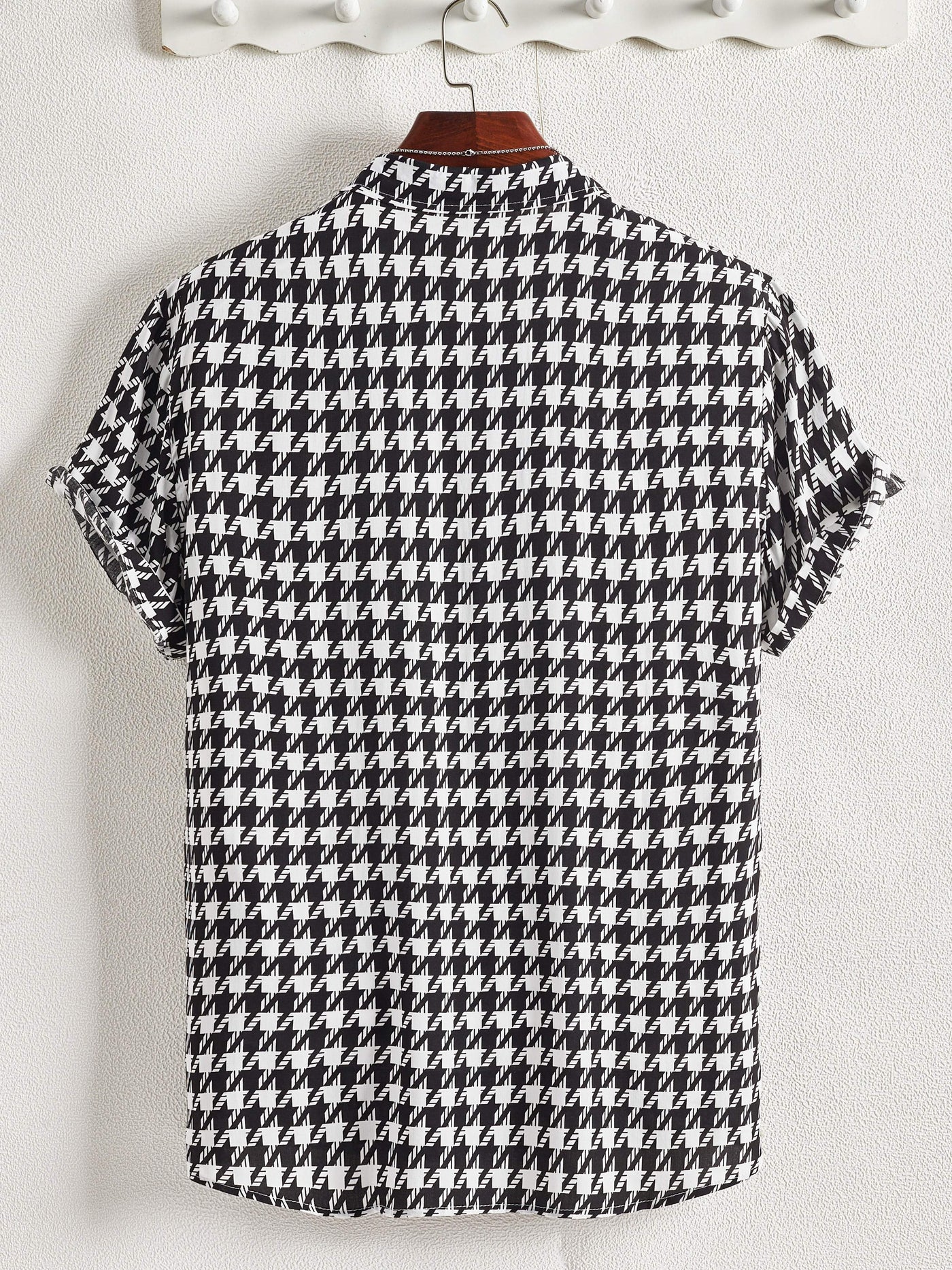 Monte Carlo Houndstooth Button-Up
