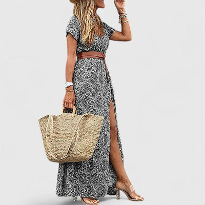 Alleta | Sophisticated Maxi Dress