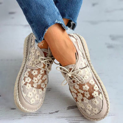 Embroidered Sneakers – Avencea – Comfort and Style in Perfection