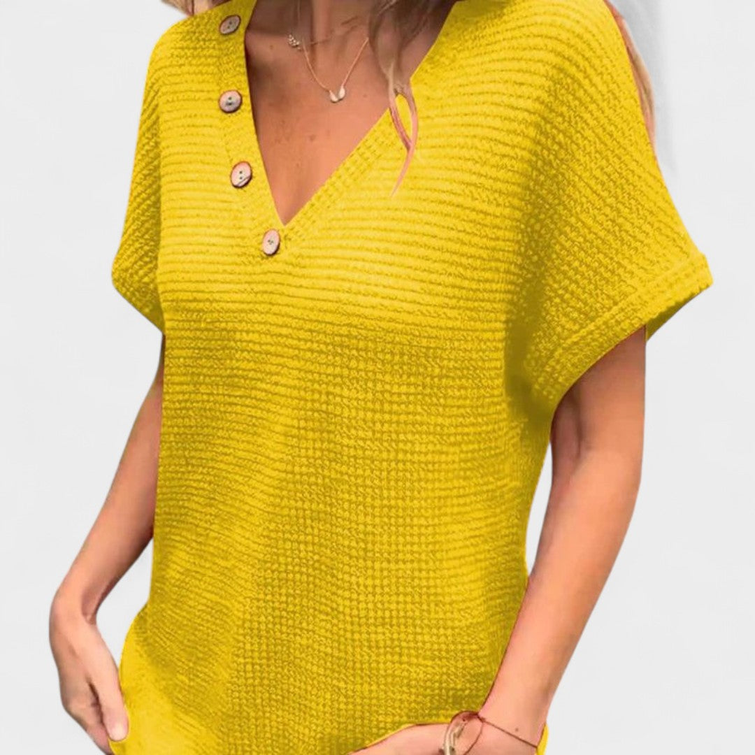 NORTHLINE STUDIO | BUTTON DETAIL KNIT TOP