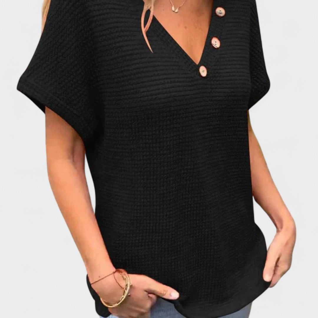 NORTHLINE STUDIO | BUTTON DETAIL KNIT TOP