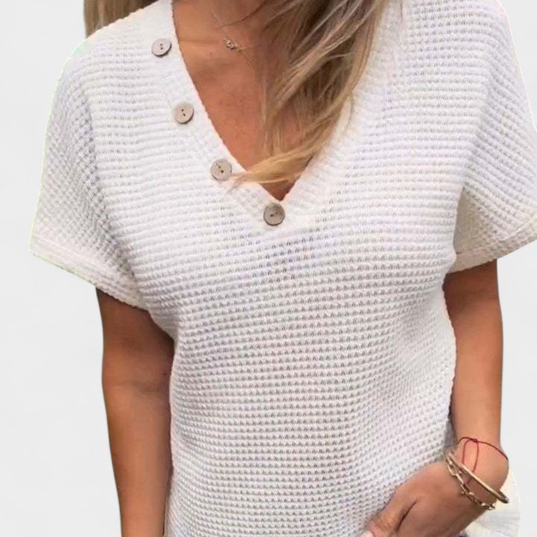 NORTHLINE STUDIO | BUTTON DETAIL KNIT TOP