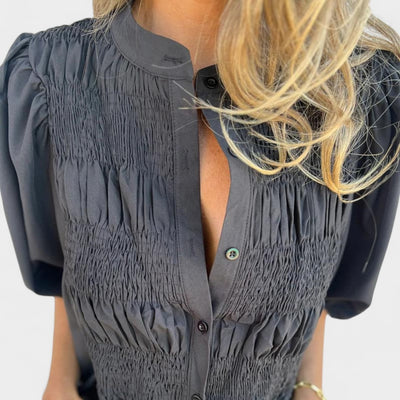 NORTHLINE STUDIO | SMOCKED BUTTON BLOUSE