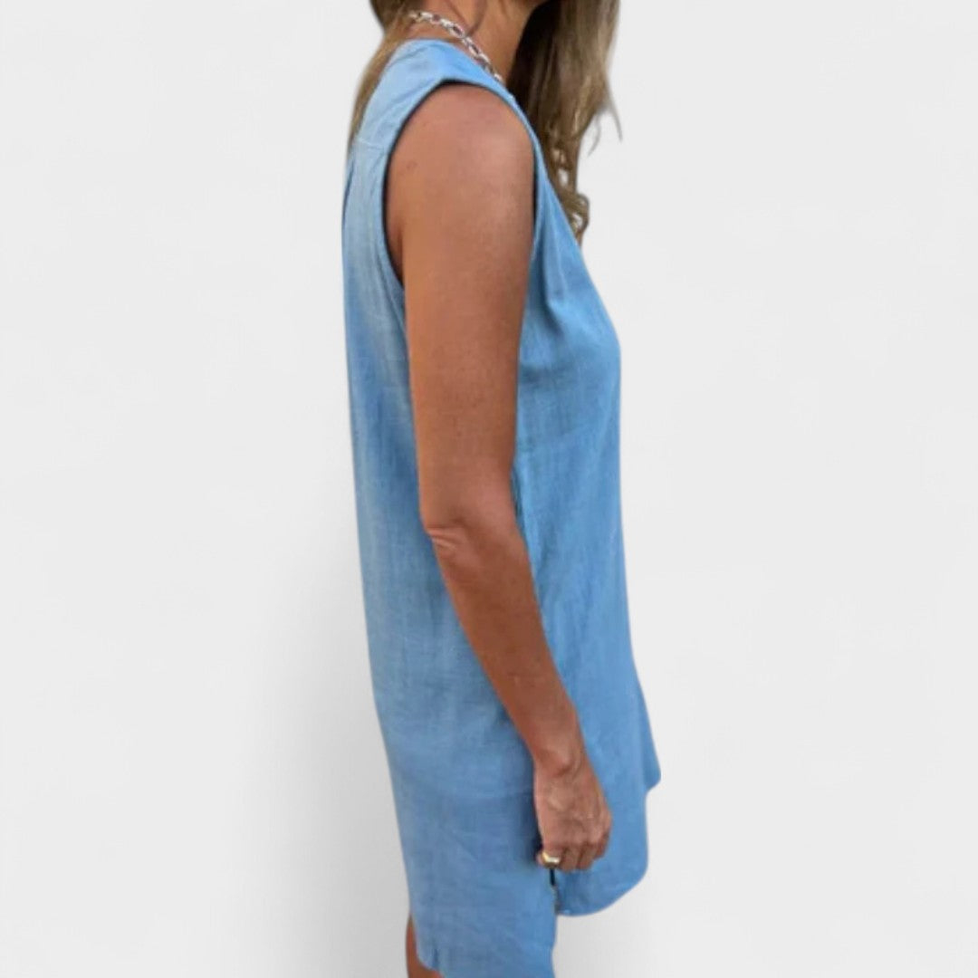LUCY | SLEEVELESS SHIFT DRESS