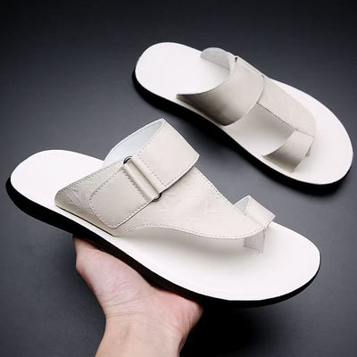 LIAM | CLASSIC TOE-LOOP SANDALS