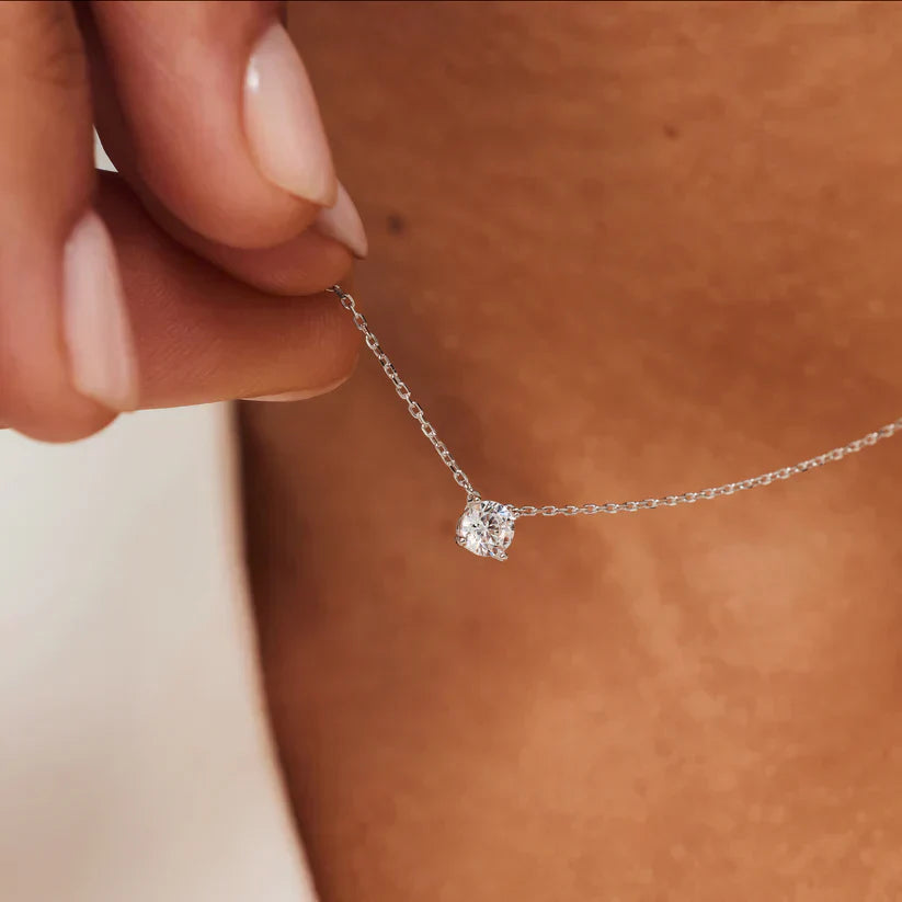 Cléa Moissanite Stone Necklace | White Gold 14k